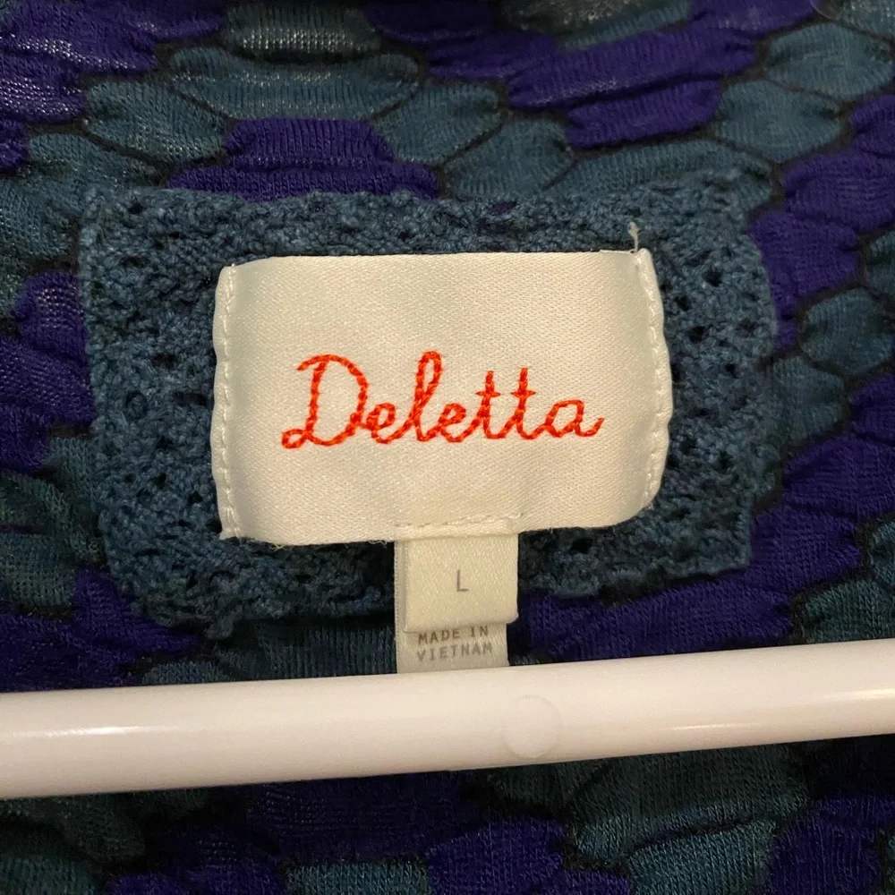 Deletta Teal/Indigo Textured Cowl Neck Sleeveless Blouse, size L - Picture 2 of 5